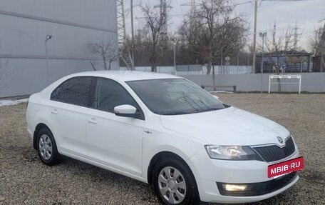 Skoda Rapid I, 2018 год, 980 000 рублей, 4 фотография