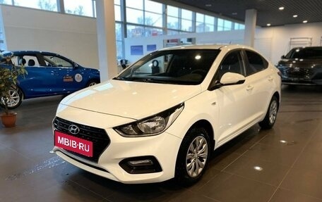 Hyundai Solaris II рестайлинг, 2018 год, 1 350 000 рублей, 7 фотография