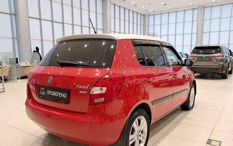 Skoda Fabia II, 2011 год, 650 000 рублей, 5 фотография