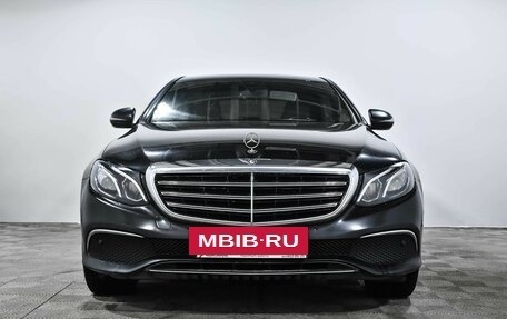 Mercedes-Benz E-Класс, 2016 год, 2 650 000 рублей, 3 фотография