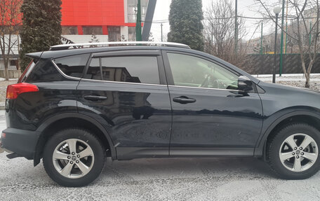 Toyota RAV4, 2015 год, 2 250 000 рублей, 4 фотография