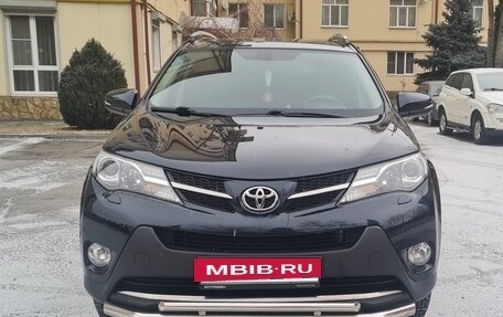 Toyota RAV4, 2015 год, 2 250 000 рублей, 12 фотография