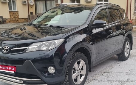 Toyota RAV4, 2015 год, 2 250 000 рублей, 14 фотография