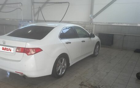 Honda Accord VIII рестайлинг, 2012 год, 1 730 000 рублей, 8 фотография