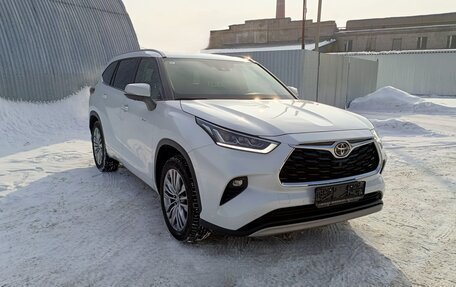 Toyota Highlander, 2024 год, 8 300 000 рублей, 6 фотография