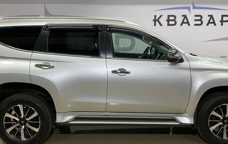 Mitsubishi Pajero Sport III рестайлинг, 2017 год, 3 399 000 рублей, 4 фотография