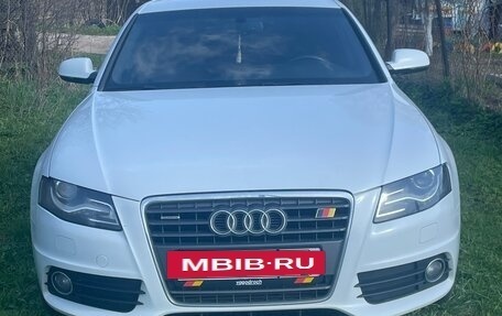 Audi A4, 2011 год, 1 550 000 рублей, 4 фотография