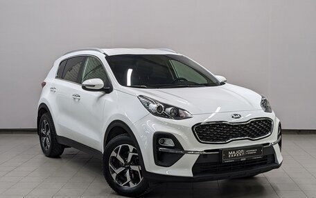 KIA Sportage IV рестайлинг, 2020 год, 2 600 000 рублей, 3 фотография