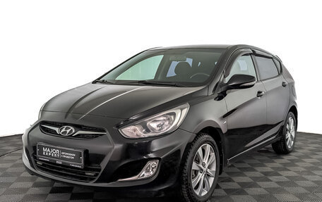 Hyundai Solaris II рестайлинг, 2012 год, 895 000 рублей, 1 фотография