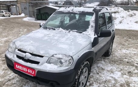 Chevrolet Niva I рестайлинг, 2018 год, 720 000 рублей, 1 фотография