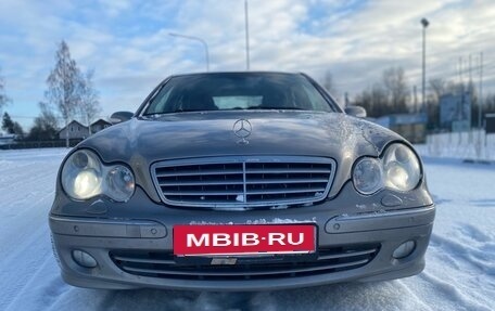 Mercedes-Benz C-Класс, 2006 год, 980 000 рублей, 5 фотография