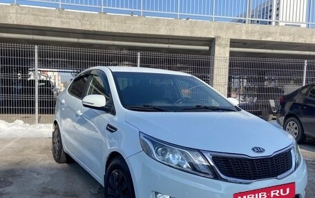 KIA Rio III рестайлинг, 2012 год, 895 000 рублей, 2 фотография