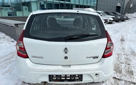 Renault Sandero I, 2011 год, 380 000 рублей, 4 фотография