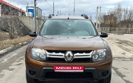 Renault Duster I рестайлинг, 2014 год, 995 000 рублей, 2 фотография