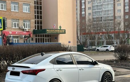 Hyundai Solaris II рестайлинг, 2020 год, 1 850 000 рублей, 5 фотография