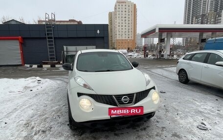 Nissan Juke II, 2012 год, 930 000 рублей, 6 фотография