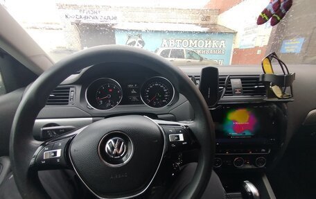 Volkswagen Jetta VI, 2015 год, 1 250 000 рублей, 6 фотография