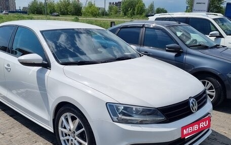 Volkswagen Jetta VI, 2015 год, 1 250 000 рублей, 10 фотография