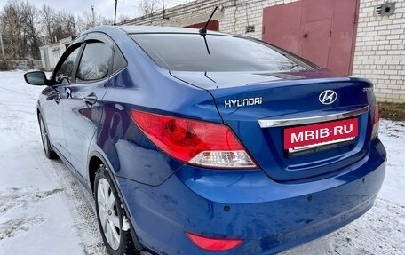 Hyundai Solaris II рестайлинг, 2011 год, 695 000 рублей, 10 фотография