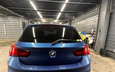 BMW 1 серия, 2018 год, 2 500 000 рублей, 2 фотография