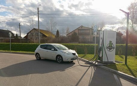 Nissan Leaf I, 2012 год, 1 650 000 рублей, 4 фотография