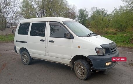 Toyota Town Ace III, 2000 год, 350 000 рублей, 2 фотография