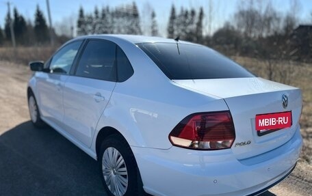 Volkswagen Polo VI (EU Market), 2016 год, 1 350 000 рублей, 3 фотография