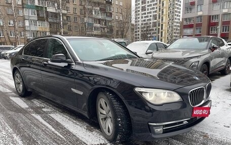 BMW 7 серия, 2014 год, 1 690 000 рублей, 3 фотография