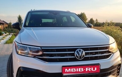 Volkswagen Tiguan II, 2021 год, 3 630 000 рублей, 1 фотография