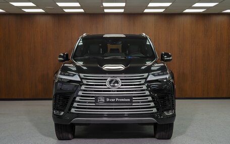 Lexus LX, 2025 год, 19 000 000 рублей, 2 фотография