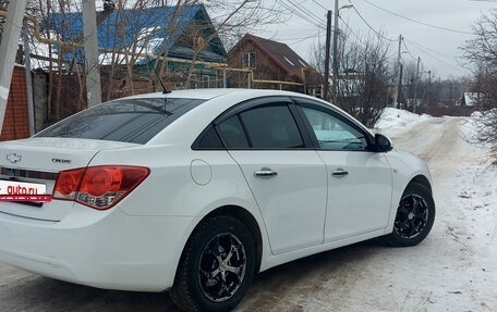 Chevrolet Cruze II, 2011 год, 700 000 рублей, 6 фотография