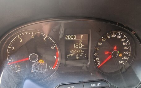 Volkswagen Polo VI (EU Market), 2018 год, 800 000 рублей, 9 фотография