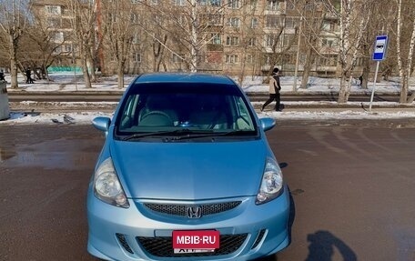 Honda Fit III, 2005 год, 650 000 рублей, 3 фотография