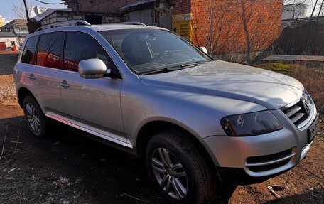 Volkswagen Touareg III, 2004 год, 830 000 рублей, 11 фотография