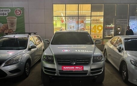 Volkswagen Touareg III, 2004 год, 830 000 рублей, 12 фотография