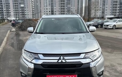 Mitsubishi Outlander III рестайлинг 3, 2019 год, 2 350 000 рублей, 1 фотография