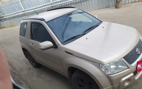 Suzuki Grand Vitara, 2011 год, 900 000 рублей, 1 фотография