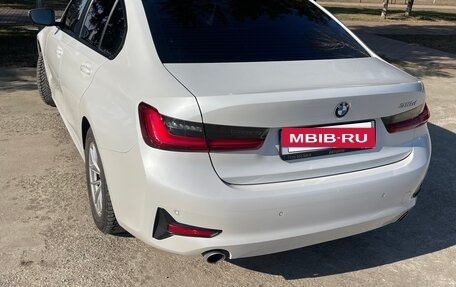 BMW 3 серия, 2019 год, 3 750 000 рублей, 4 фотография