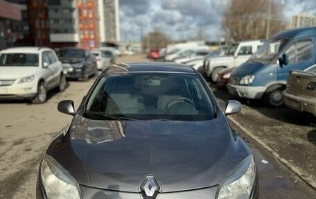 Renault Megane III, 2011 год, 730 000 рублей, 2 фотография