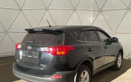 Toyota RAV4, 2013 год, 1 685 000 рублей, 4 фотография