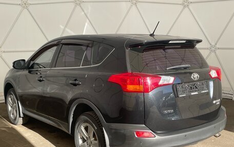 Toyota RAV4, 2013 год, 1 685 000 рублей, 5 фотография