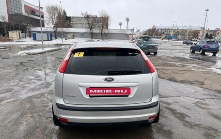 Ford Focus II рестайлинг, 2006 год, 450 000 рублей, 2 фотография