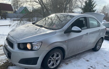 Chevrolet Aveo III, 2013 год, 700 000 рублей, 3 фотография