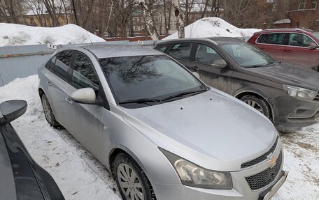 Chevrolet Cruze II, 2011 год, 750 000 рублей, 2 фотография