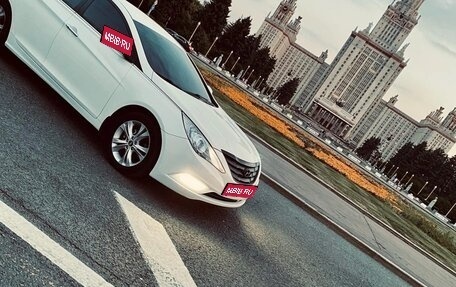 Hyundai Sonata VI, 2011 год, 1 190 000 рублей, 1 фотография