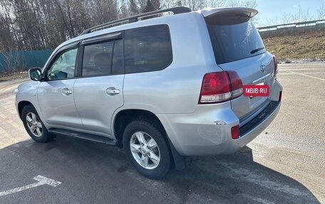 Toyota Land Cruiser 200, 2008 год, 2 600 000 рублей, 4 фотография