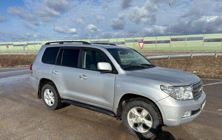 Toyota Land Cruiser 200, 2008 год, 2 600 000 рублей, 10 фотография