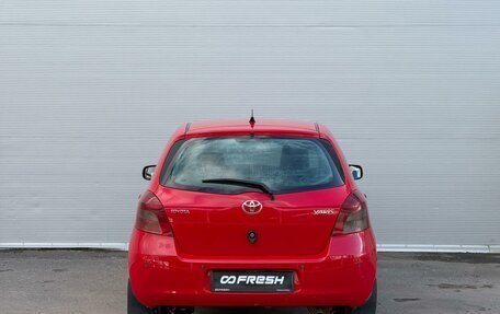 Toyota Yaris III рестайлинг, 2008 год, 465 000 рублей, 4 фотография