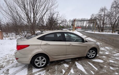 Hyundai Solaris II рестайлинг, 2014 год, 1 140 000 рублей, 18 фотография