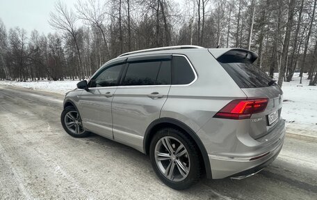 Volkswagen Tiguan II, 2018 год, 2 600 000 рублей, 7 фотография